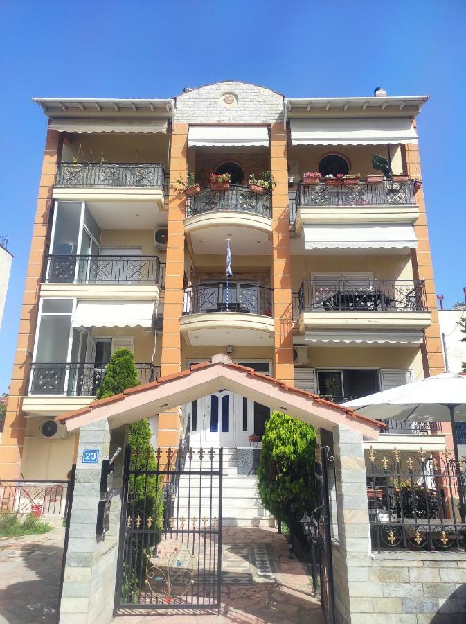 Ki & Ki Apartment 2, New Michaniona Екстериор снимка